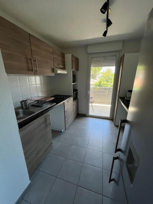 Joli Appt 45 M2 Avec Terrasse Lunel (Herault) Exterior foto