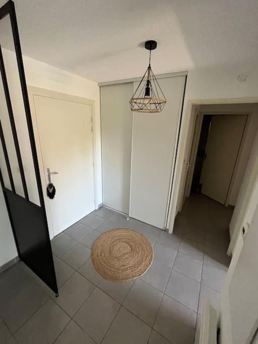 Joli Appt 45 M2 Avec Terrasse Lunel (Herault) Exterior foto