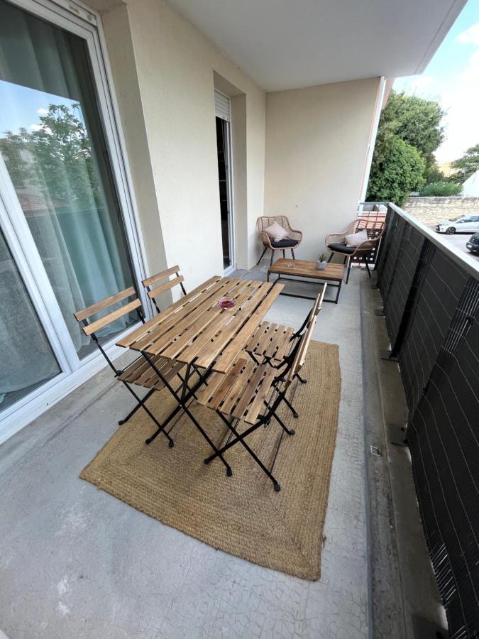 Joli Appt 45 M2 Avec Terrasse Lunel (Herault) Exterior foto